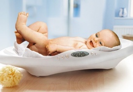 Как правильно использовать весы для новорожденных